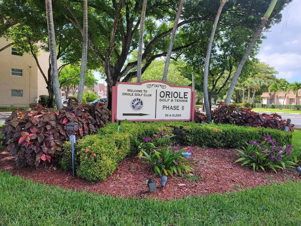 1015 Country Club Drive Margate FL 33063