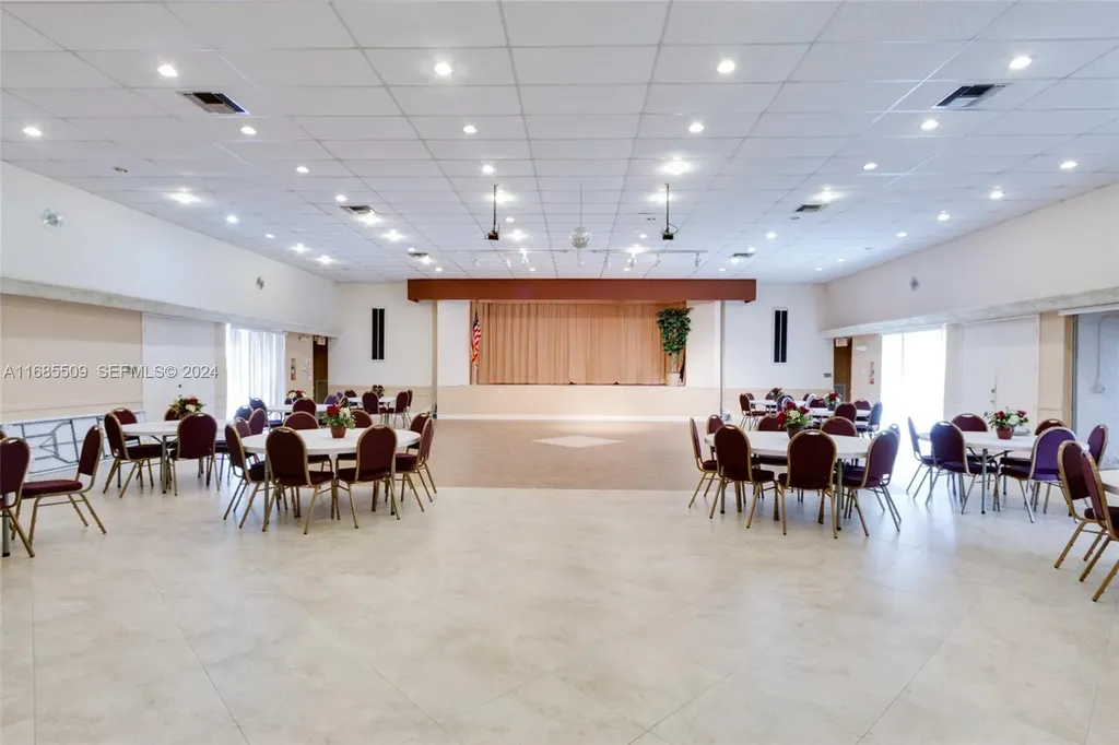 1015 Country Club Drive Margate FL 33063