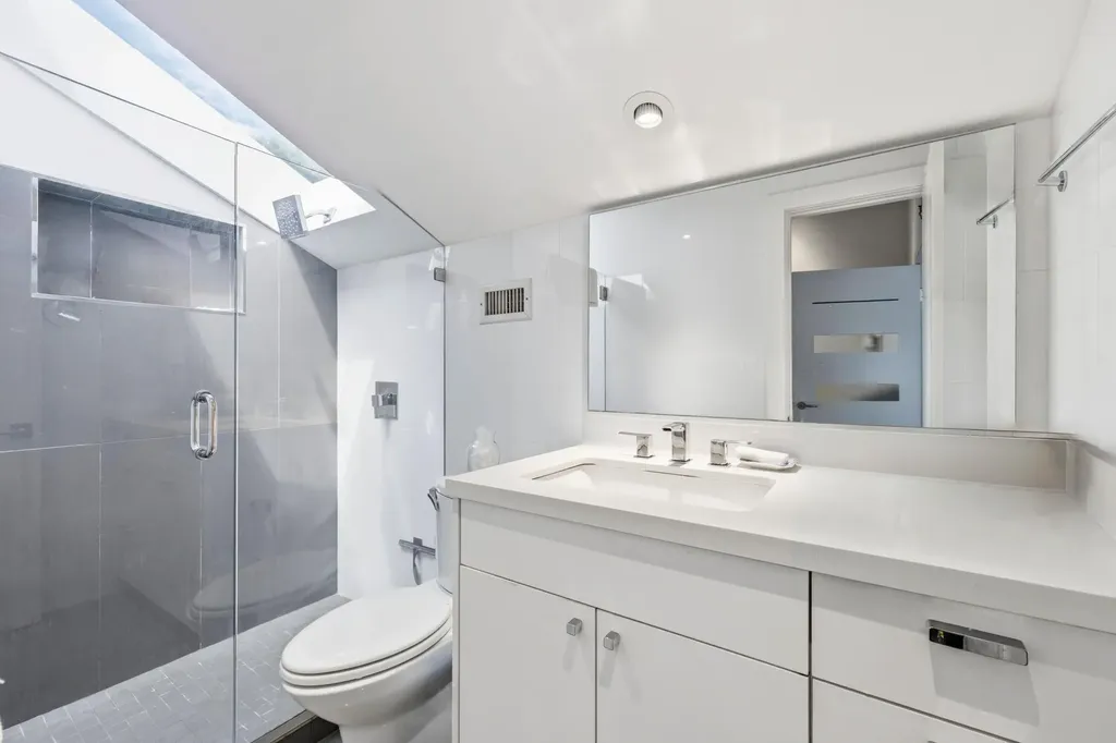 33 Oregon Lane Boca Raton FL 33487