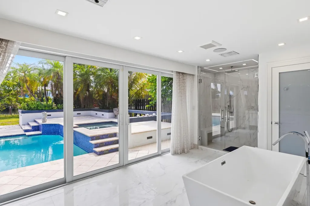 33 Oregon Lane Boca Raton FL 33487