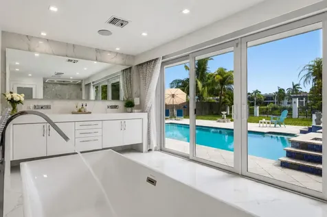 33 Oregon Lane Boca Raton FL 33487