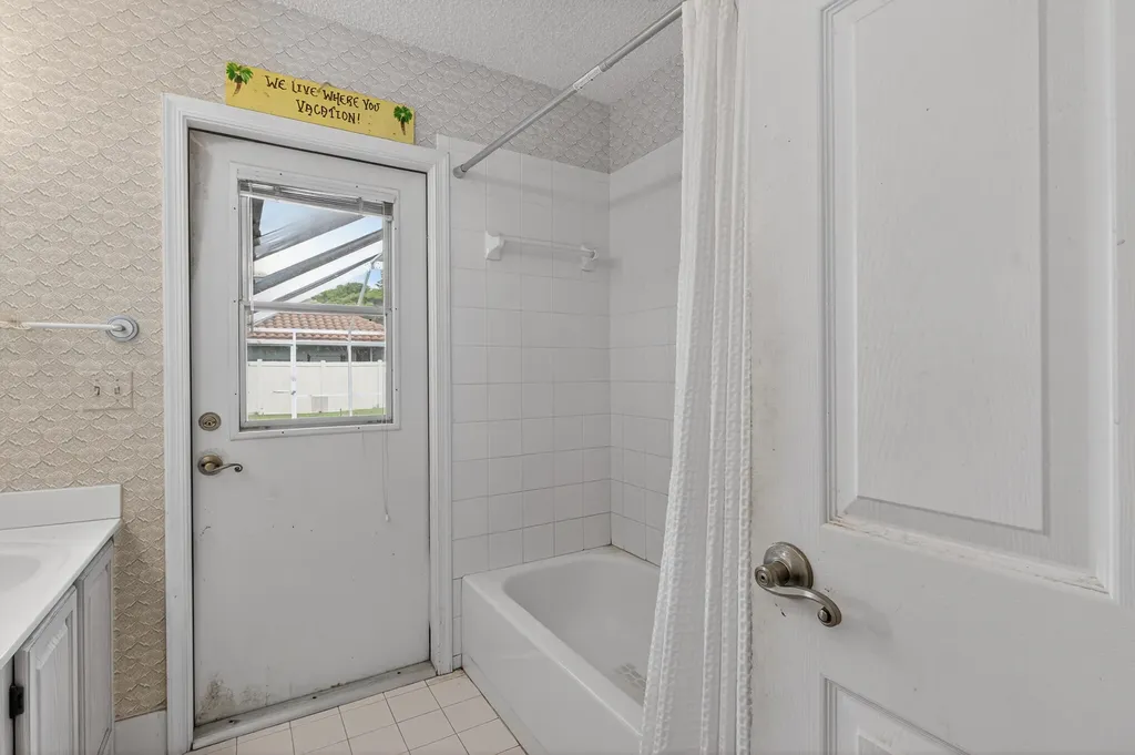 2825 NW 29th Drive Boca Raton FL 33434