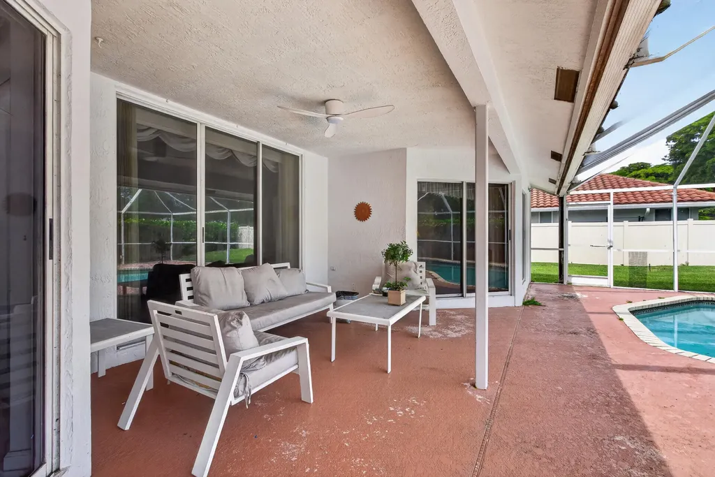2825 NW 29th Drive Boca Raton FL 33434