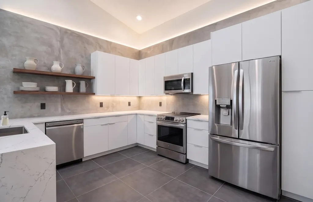2825 NW 29th Drive Boca Raton FL 33434