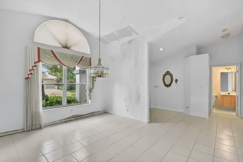 2825 NW 29th Drive Boca Raton FL 33434