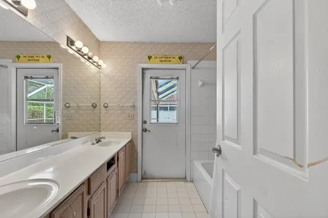 2825 NW 29th Drive Boca Raton FL 33434