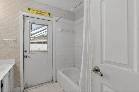 2825 NW 29th Drive Boca Raton FL 33434