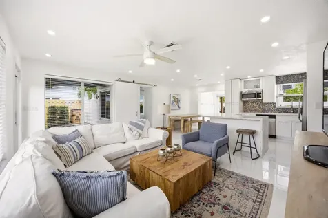 817 SE 16th Street Deerfield Beach FL 33441