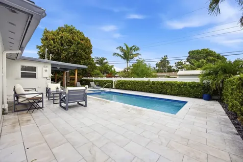 817 SE 16th Street Deerfield Beach FL 33441