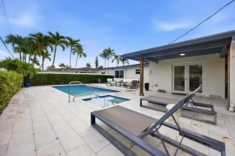 817 SE 16th Street Deerfield Beach FL 33441