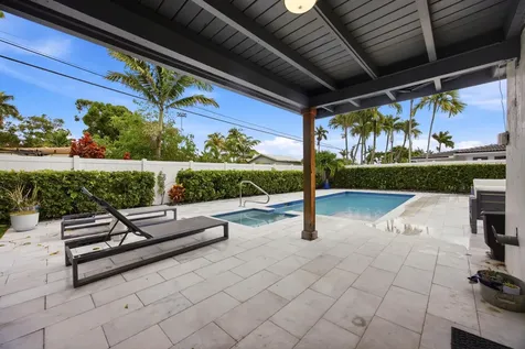 817 SE 16th Street Deerfield Beach FL 33441