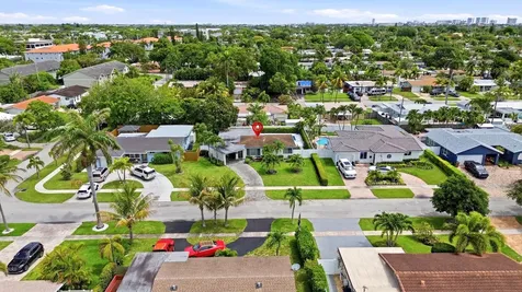 817 SE 16th Street Deerfield Beach FL 33441