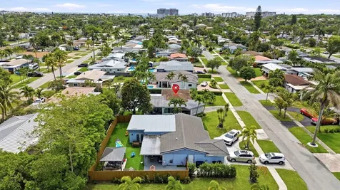 817 SE 16th Street Deerfield Beach FL 33441