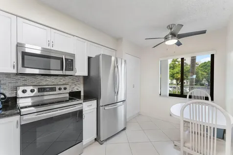 7260 Kinghurst Drive Delray Beach FL 33446