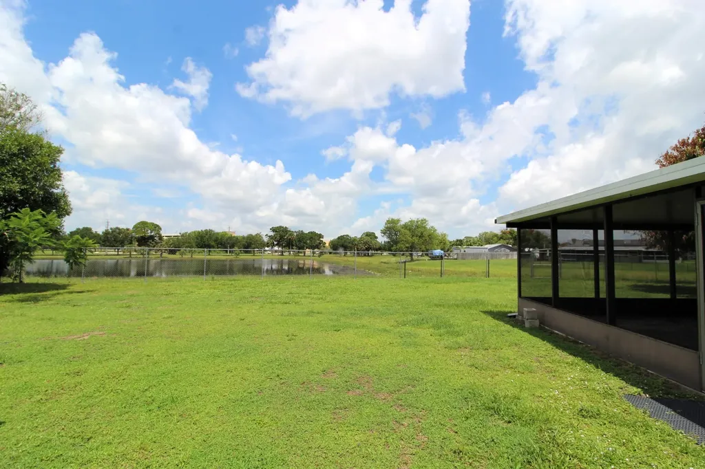 1815 SE Wexford Court Port St Lucie FL 34952