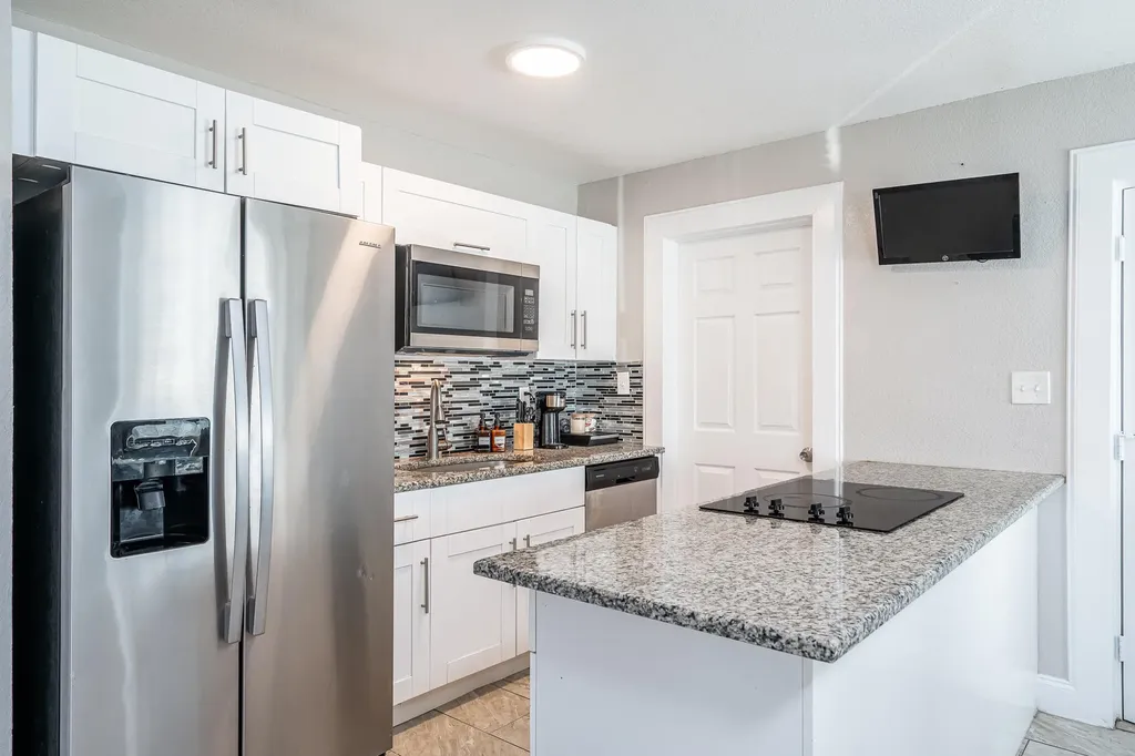 1601 NW 3rd Lane Boynton Beach FL 33435