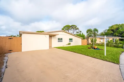 1601 NW 3rd Lane Boynton Beach FL 33435