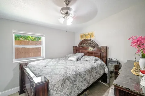 1601 NW 3rd Lane Boynton Beach FL 33435