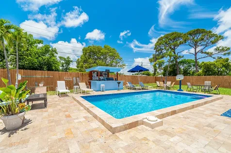 1601 NW 3rd Lane Boynton Beach FL 33435