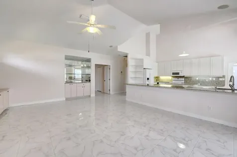 8028 Plantation Lakes Drive Port St Lucie FL 34986