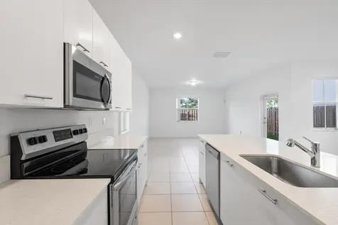 2405 NW 131st Circle Miami FL 33167