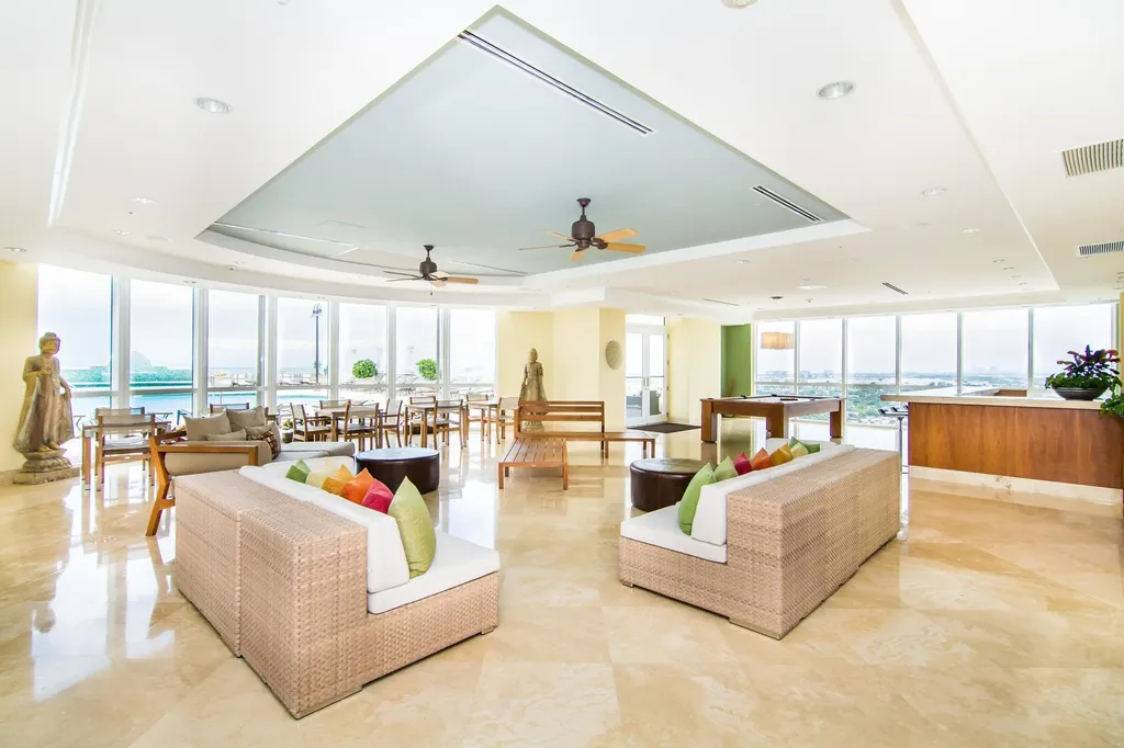 511 SE 5th Avenue Fort Lauderdale FL 33301