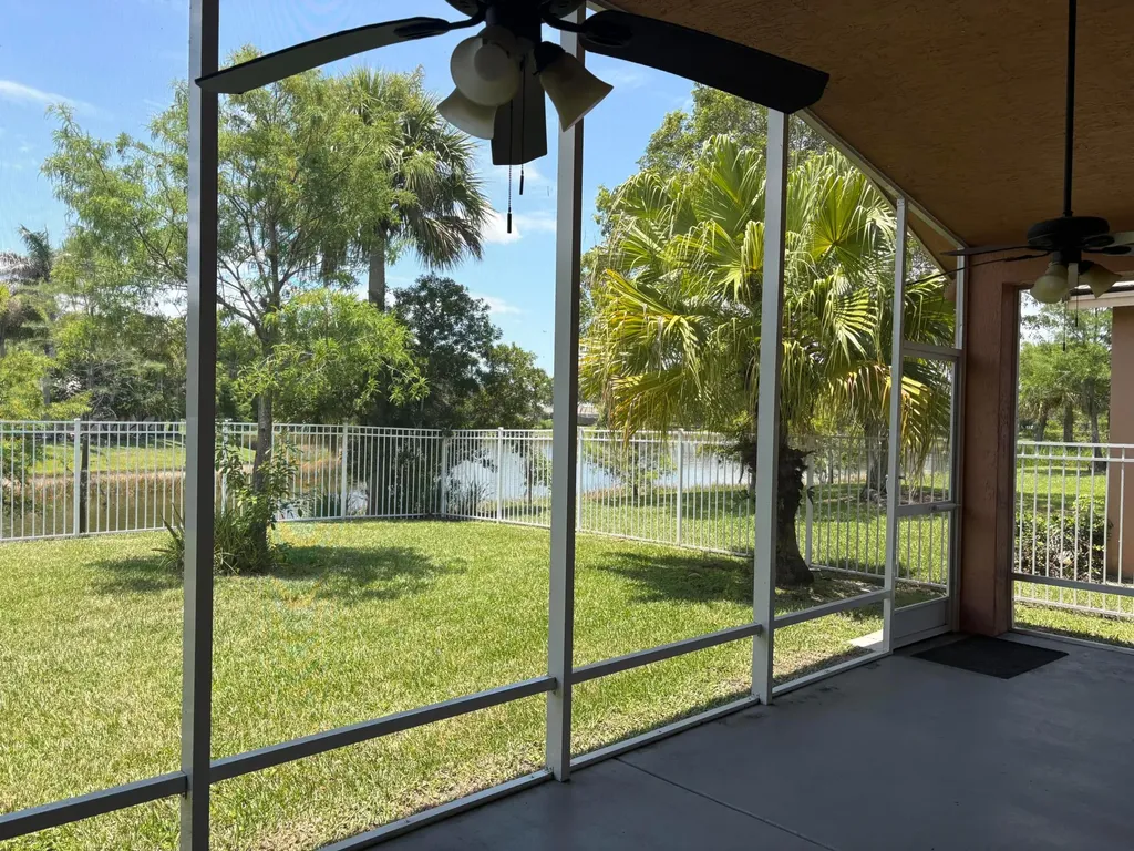10931 SW Dunhill Court SW Port St Lucie FL 34987