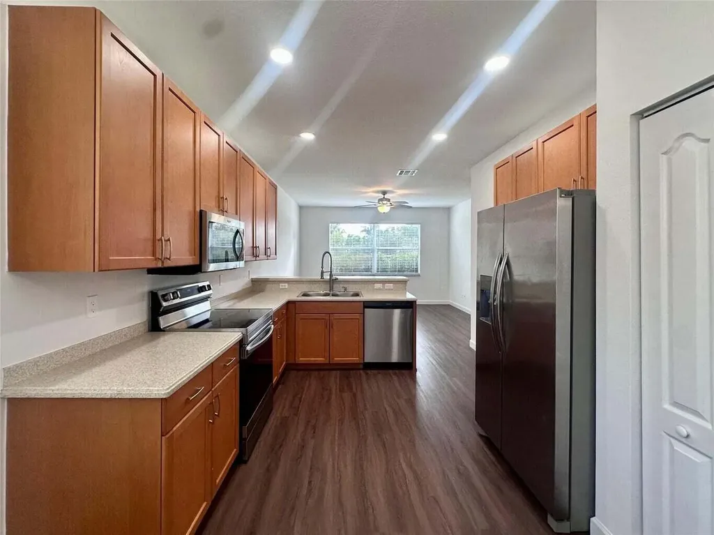 10931 SW Dunhill Court SW Port St Lucie FL 34987