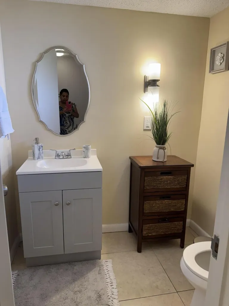 7 N Greenway Village Village N Royal Palm Beach FL 33411