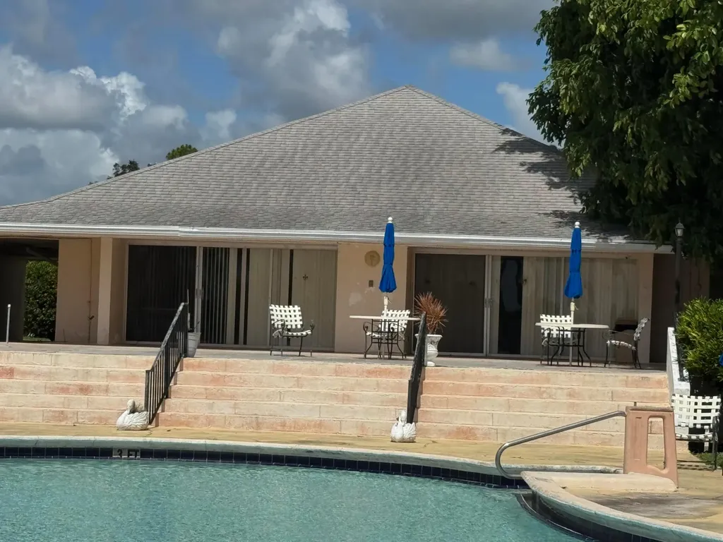 7 N Greenway Village Village N Royal Palm Beach FL 33411