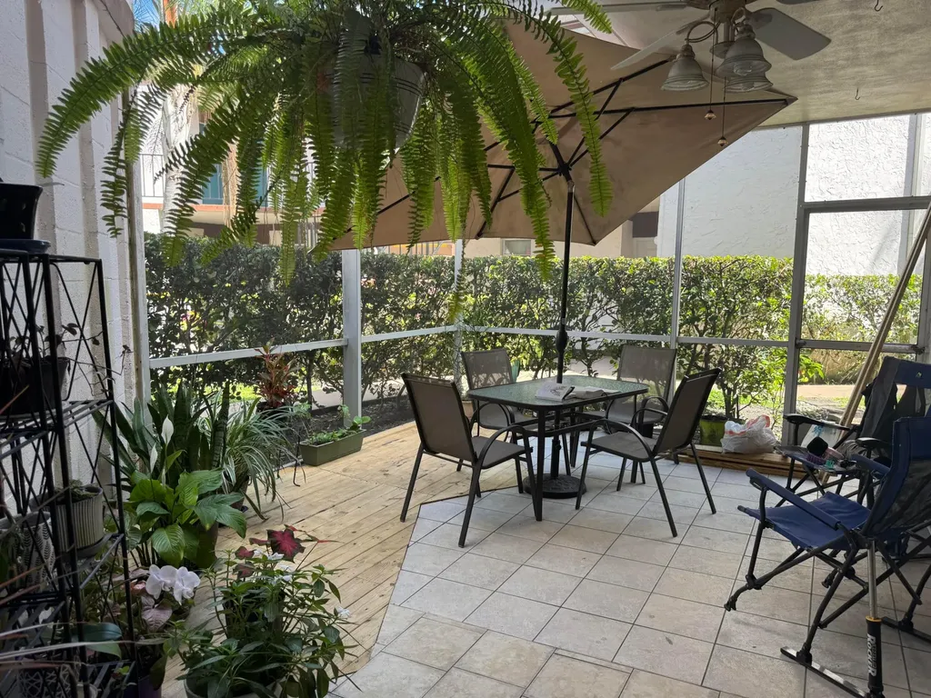 7 N Greenway Village Village N Royal Palm Beach FL 33411