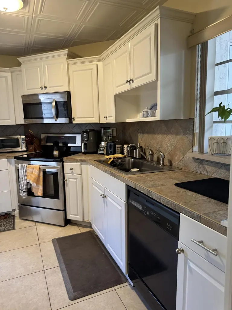 7 N Greenway Village Village N Royal Palm Beach FL 33411