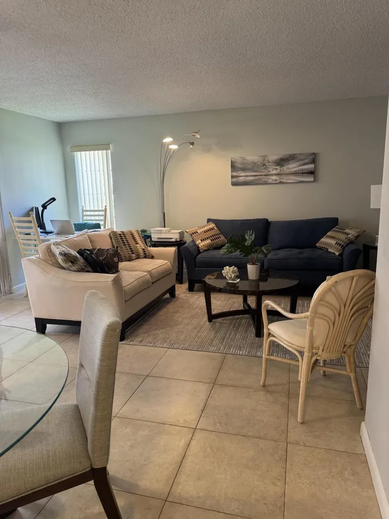 7 N Greenway Village Village N Royal Palm Beach FL 33411