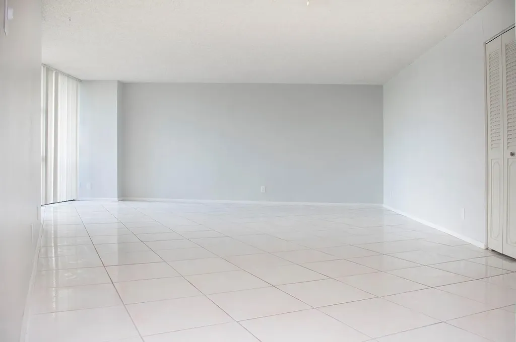 800 Parkview Drive Hallandale Beach FL 33009