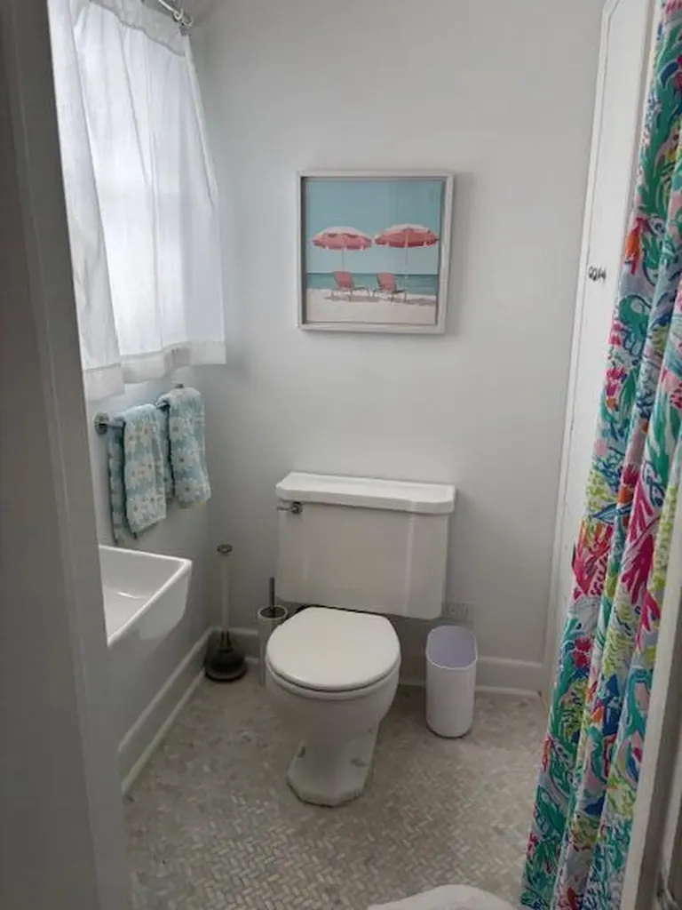 424 Chilean Avenue Palm Beach FL 33480