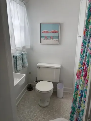 424 Chilean Avenue Palm Beach FL 33480