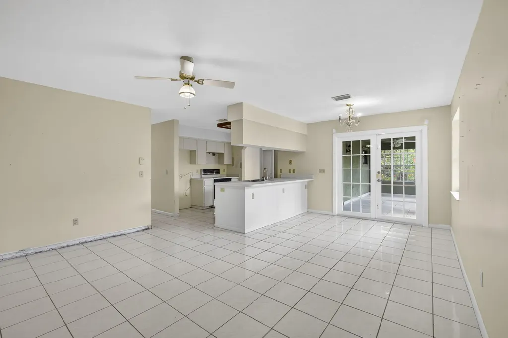 11582 60th Street N West Palm Beach FL 33411
