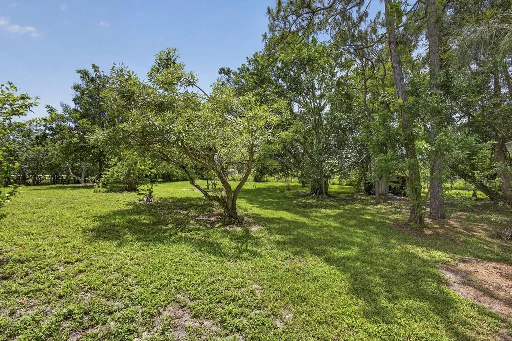 11582 60th Street N West Palm Beach FL 33411
