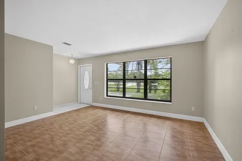 11582 60th Street N West Palm Beach FL 33411