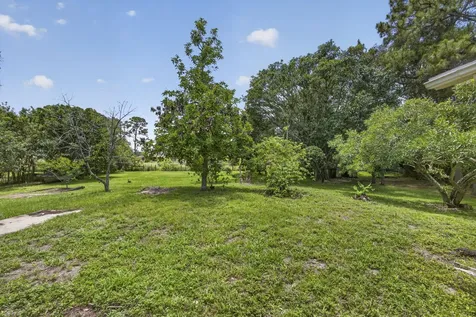 11582 60th Street N West Palm Beach FL 33411