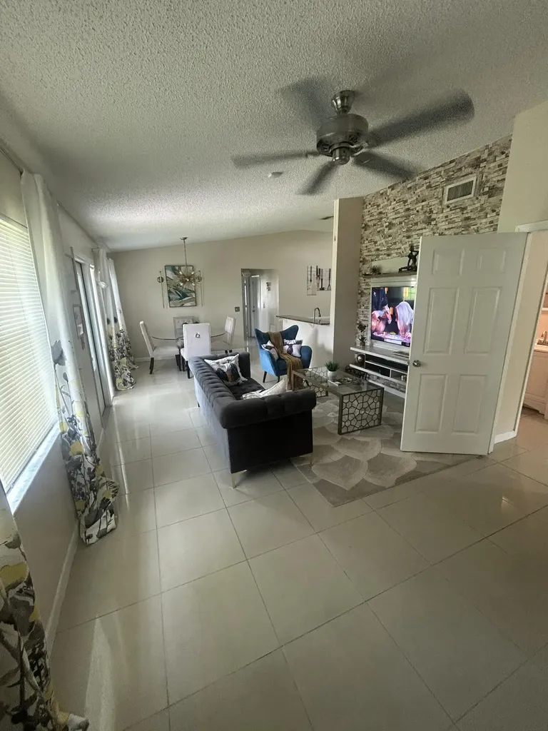 201 Maplewood Drive Greenacres FL 33415