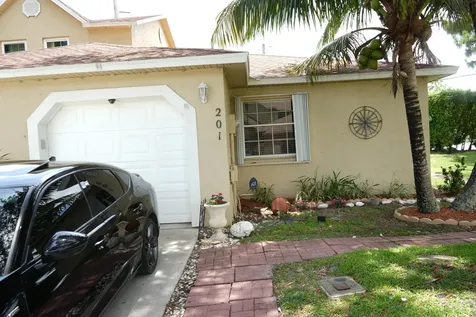 201 Maplewood Drive Greenacres FL 33415