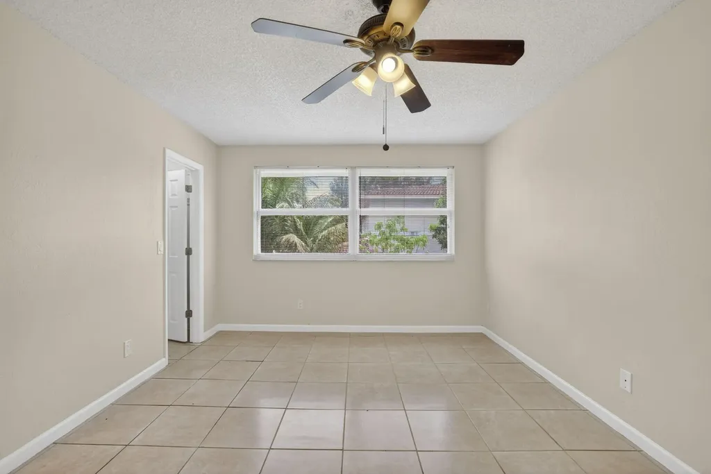 11490 NW 45th Street Coral Springs FL 33065