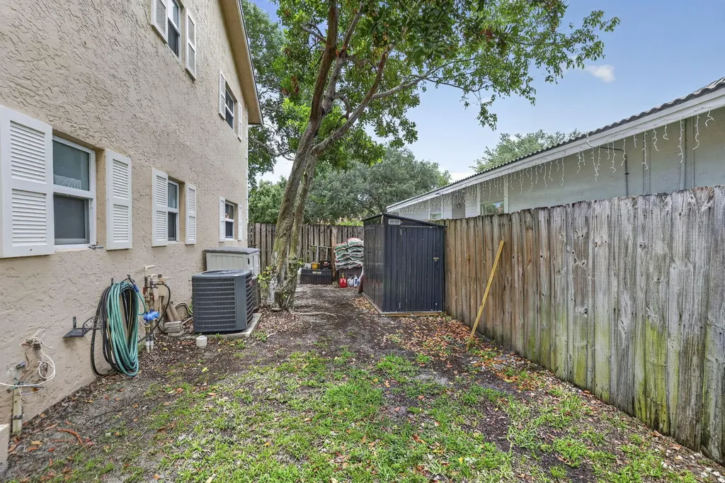 11490 NW 45th Street Coral Springs FL 33065