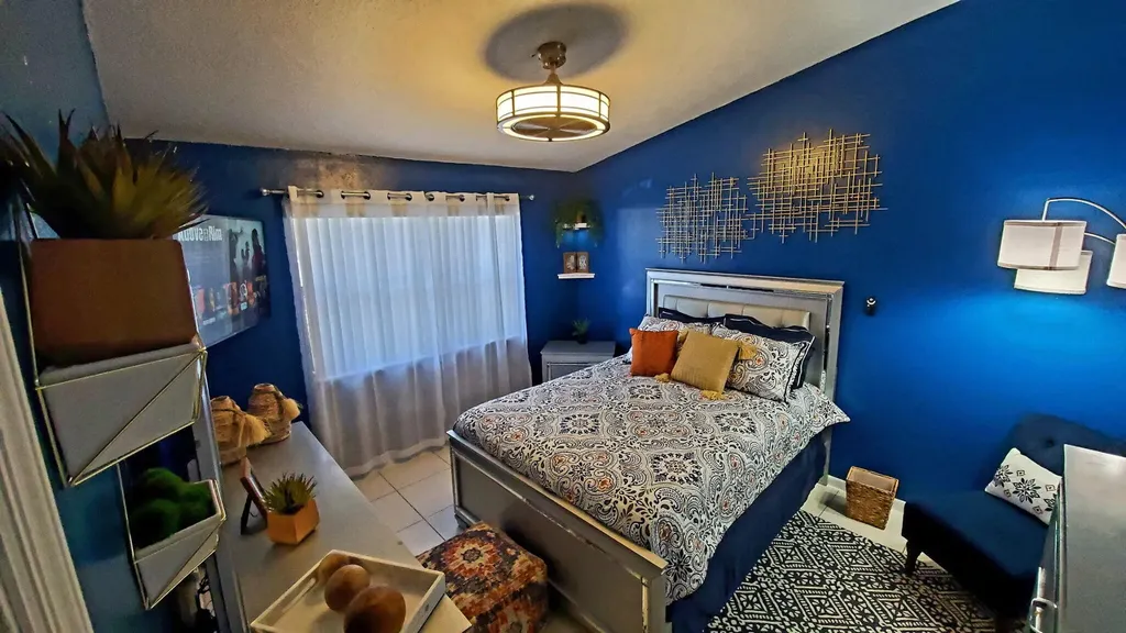 7620 NW 38th Court Sunrise FL 33351