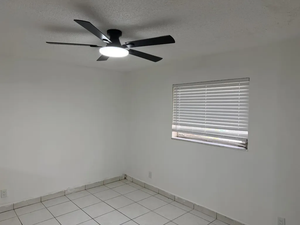 7315 NW 57th Place Tamarac FL 33321