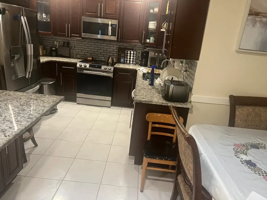 5765 Strawberry Lakes Circle Lake Worth FL 33463