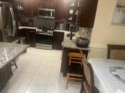 5765 Strawberry Lakes Circle Lake Worth FL 33463