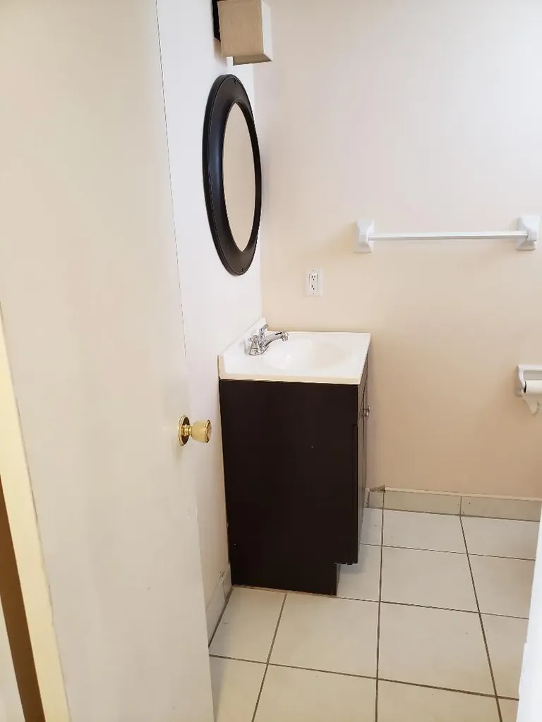 899 SE 2nd Avenue Deerfield Beach FL 33441
