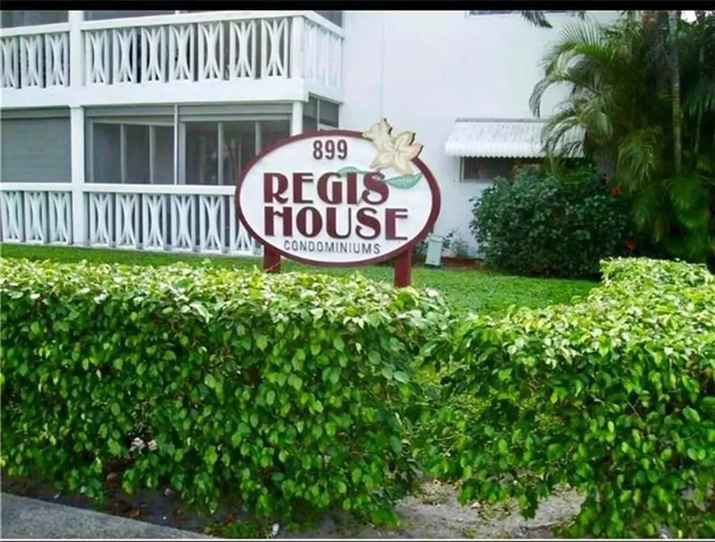 899 SE 2nd Avenue Deerfield Beach FL 33441